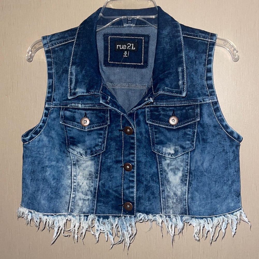 Rue 21 Sleeveless Jean Jacket XL